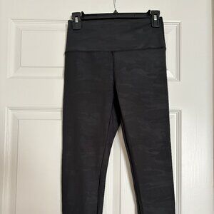 Marika Black Camo Leggins Size M